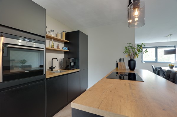 Medium property photo - Aletta Jacobsweg 54, 9408 AM Assen